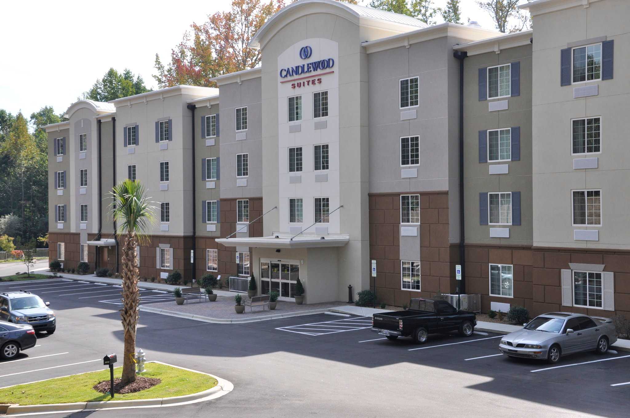 Candlewood Suites Mooresville/Lake Norman,NC в Мурсвилл, NC