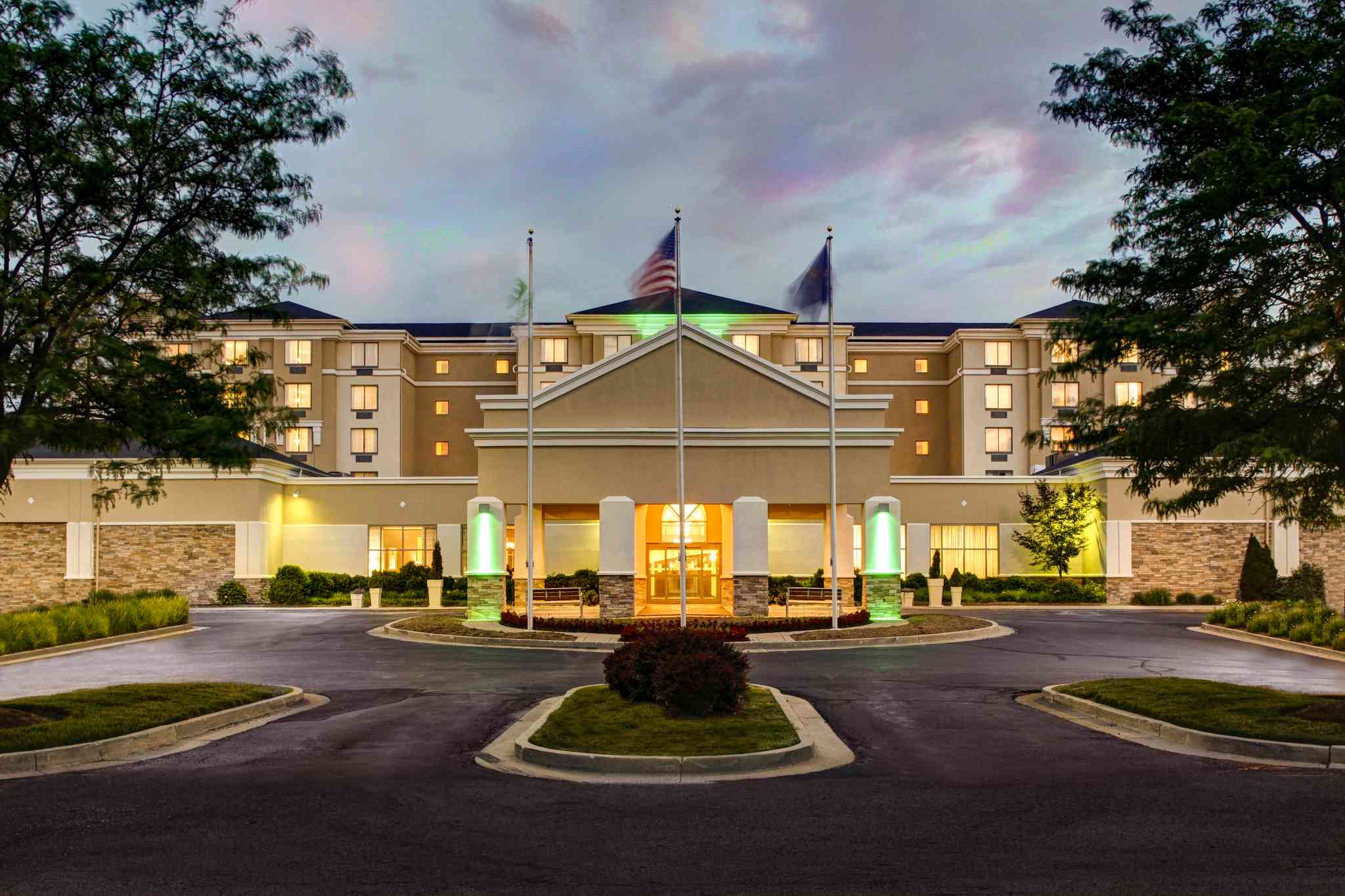 Holiday Inn Indianapolis Carmel в Кармель, IN