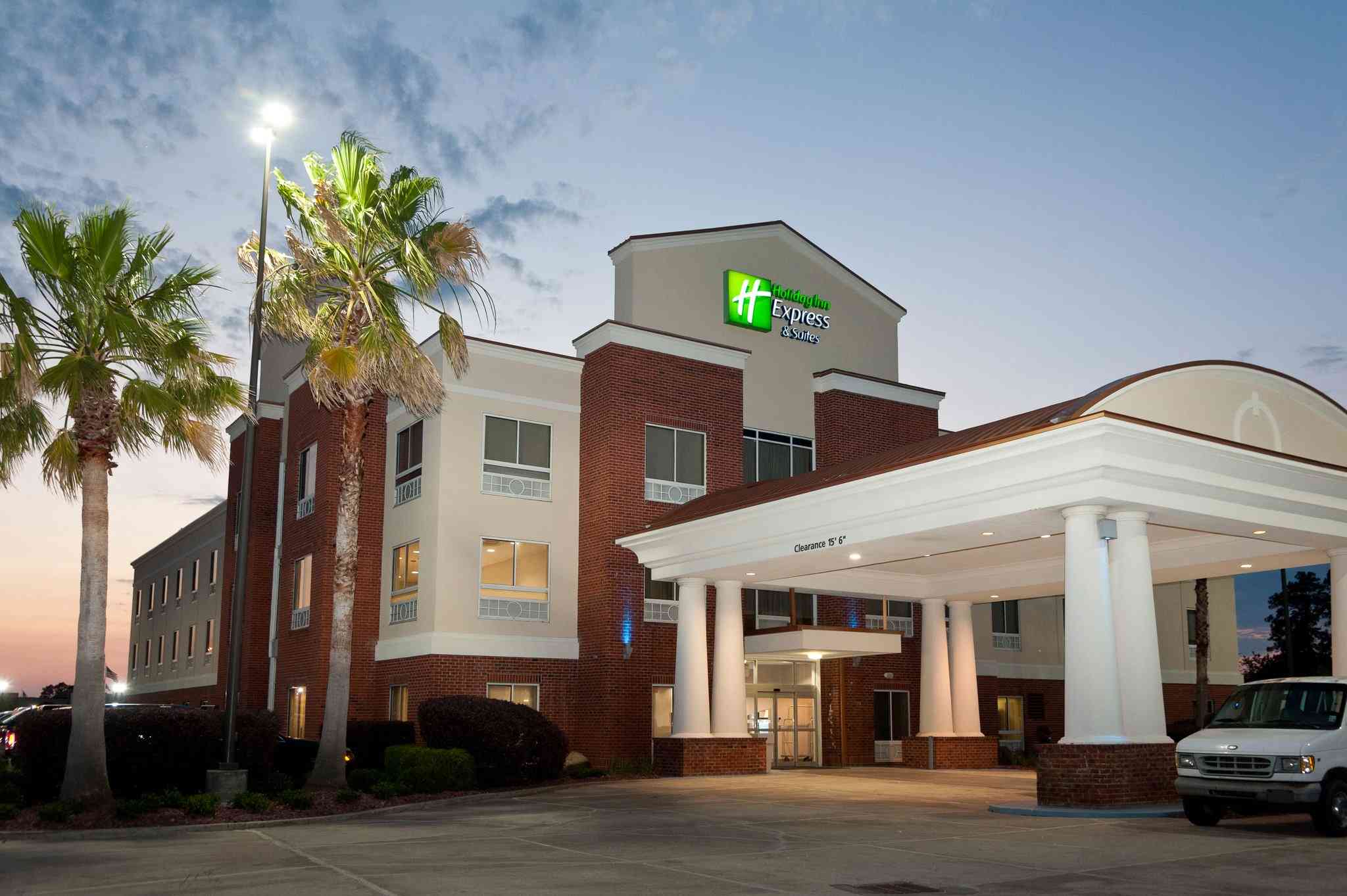 Holiday Inn Express Hotel & Suites Scott-Lafayette West в Скотт, LA