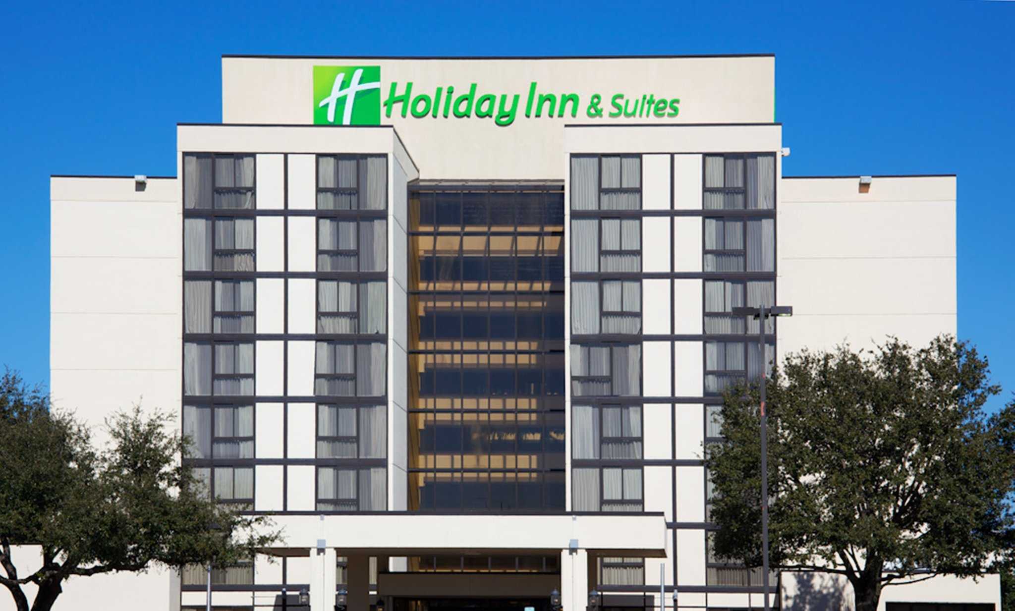 Holiday Inn & Suites Beaumont-Plaza (I-10 & Walden) in Beaumont, TX