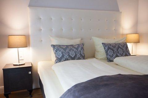 Hotel Rheinischer Hof a Bad Soden, DE