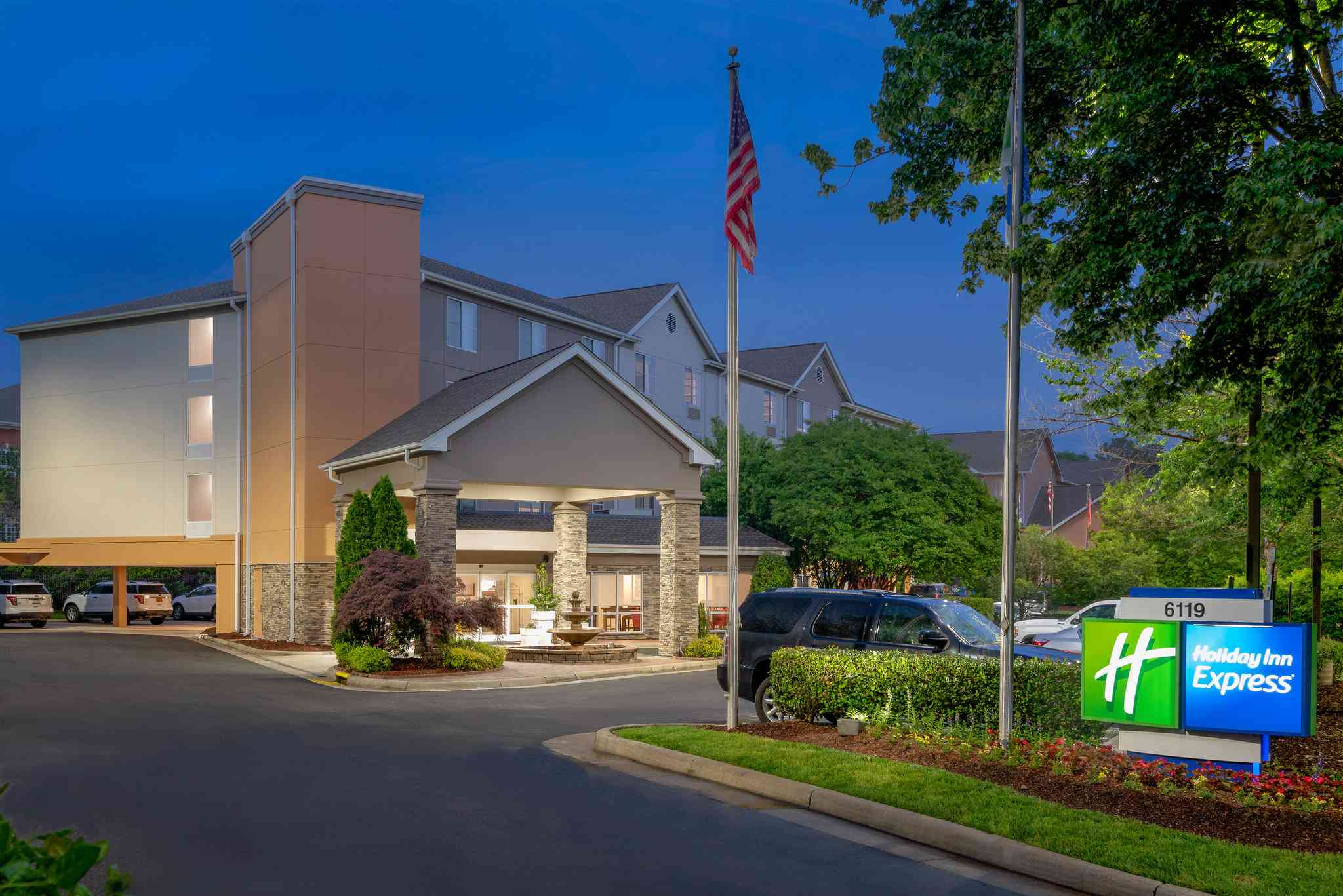 Holiday Inn Express - Hotel Chapel Hill в Дарем, NC