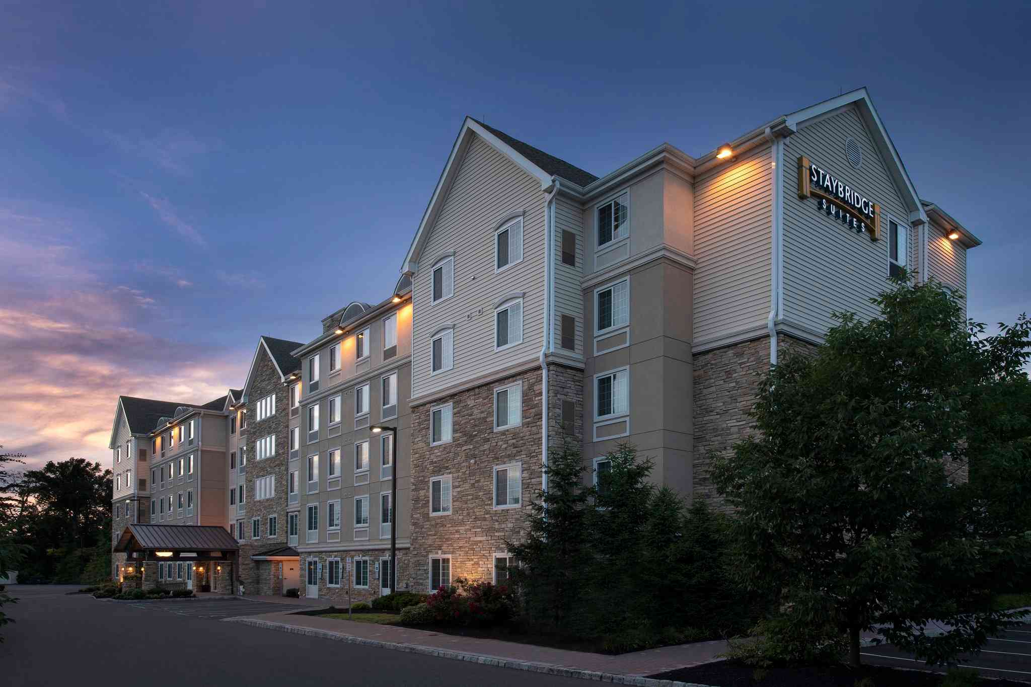 Staybridge Suites North Brunswick em Brunswick do Norte, NJ