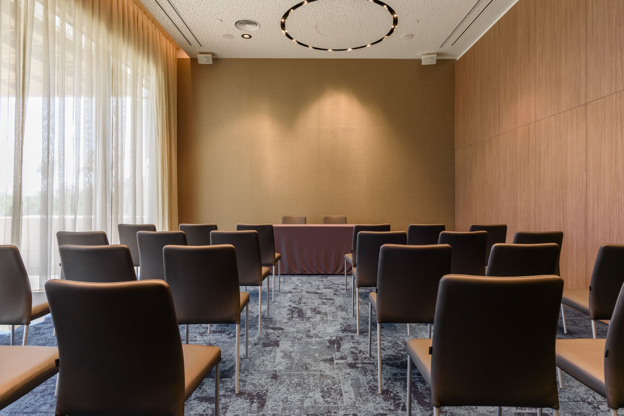 รูปสถานที่จัดงาน