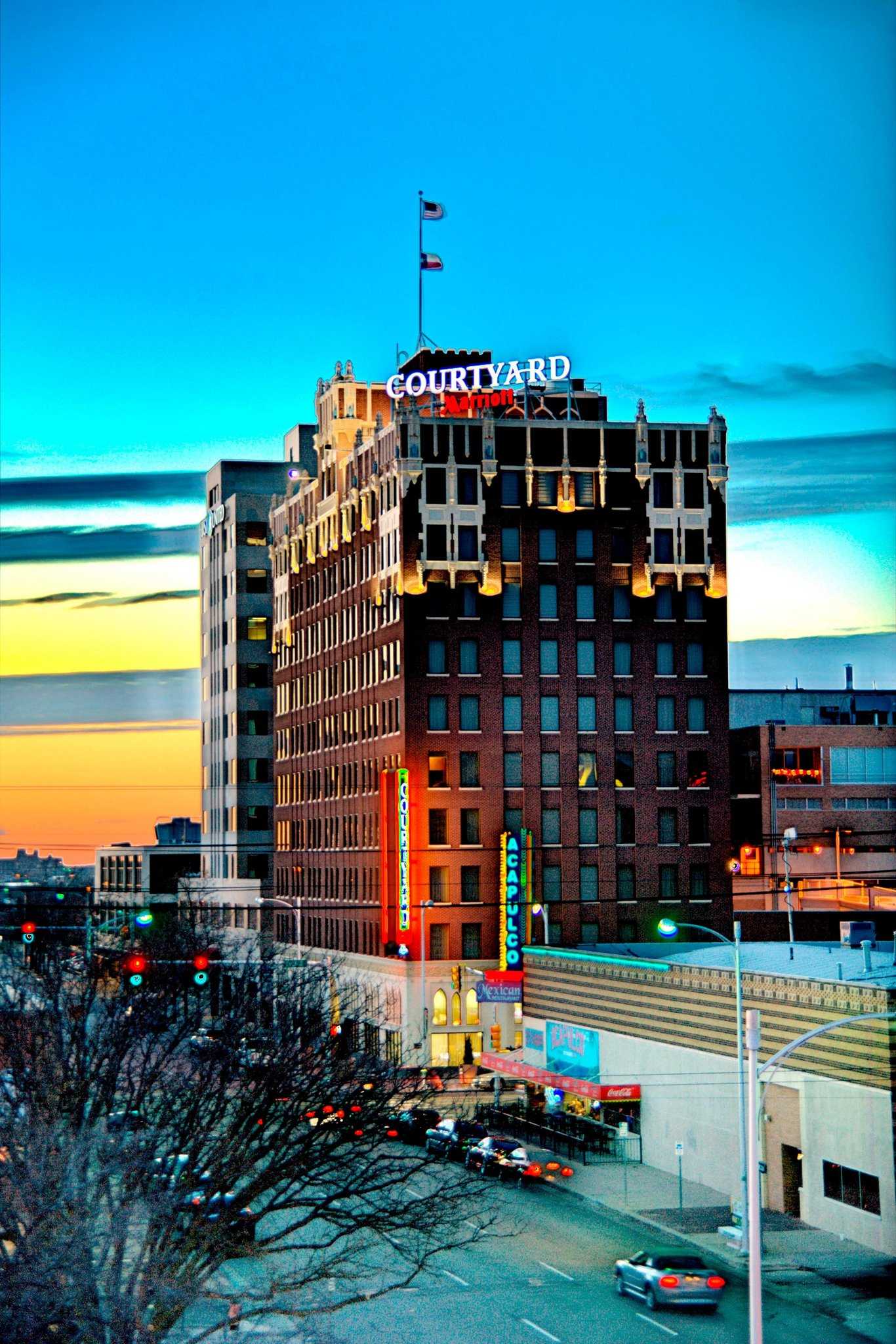 Courtyard by Marriott Amarillo Downtown в Amarillo, TX