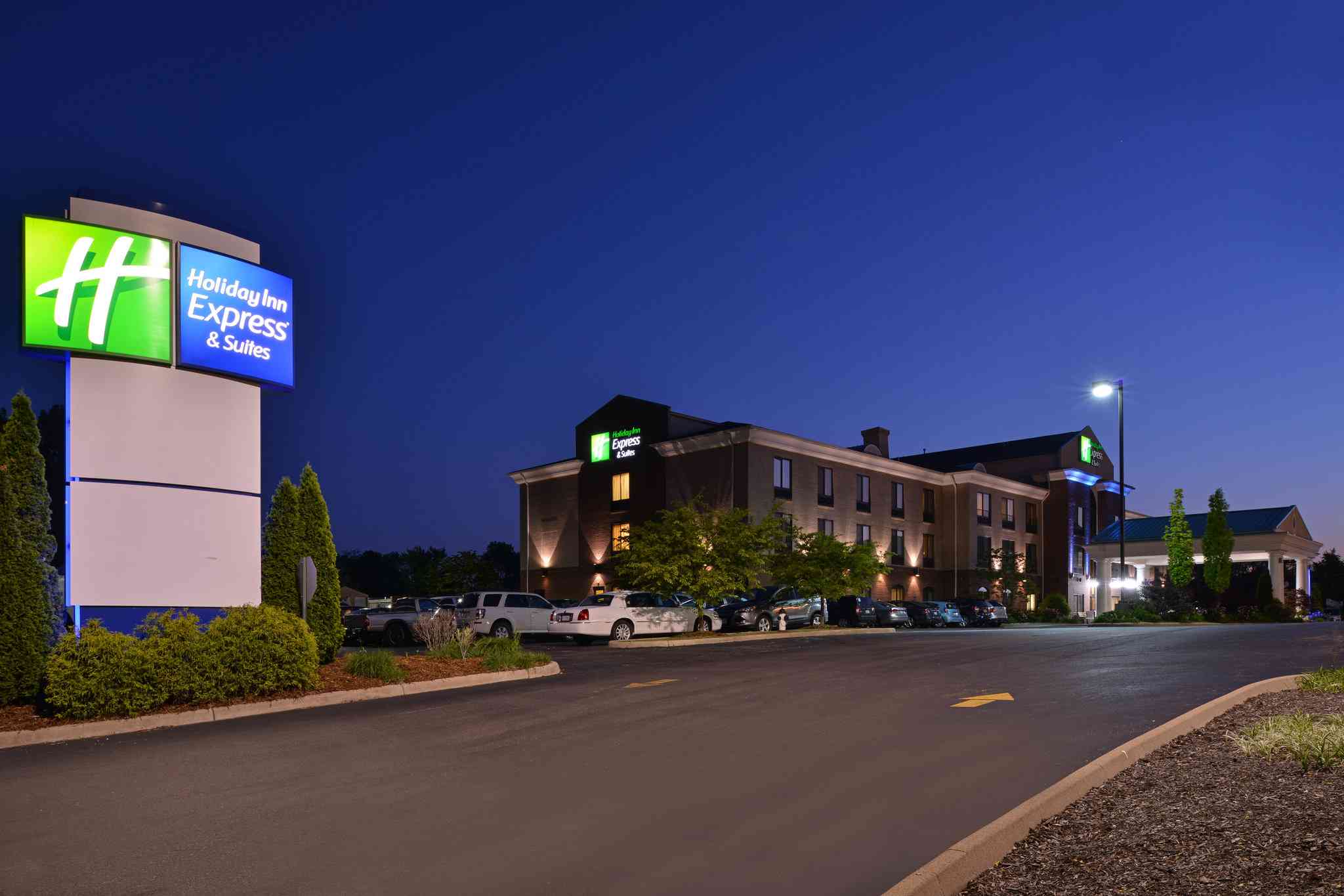 Holiday Inn Express Hotel & Suites Athens в Афины, OH