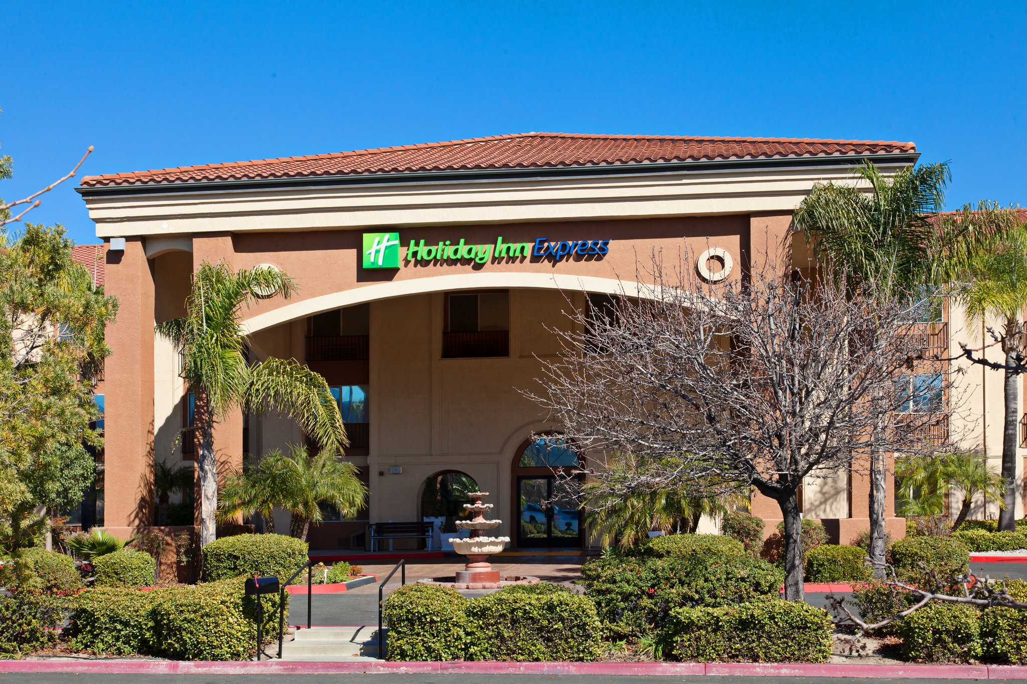 テメキュラ, CAにおけるHoliday Inn Express Temecula