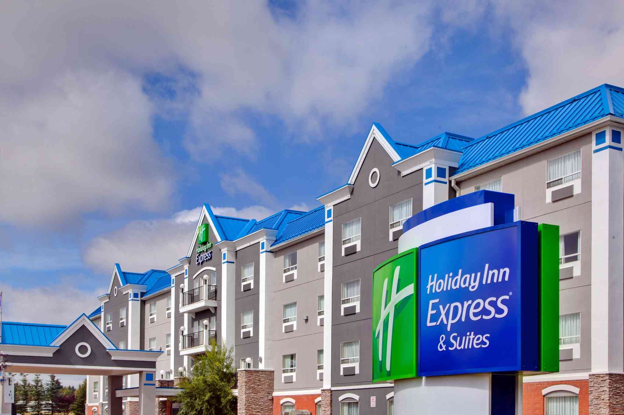 Holiday Inn Express & Suites Calgary South-Macleod Trail S i Calgary, AB