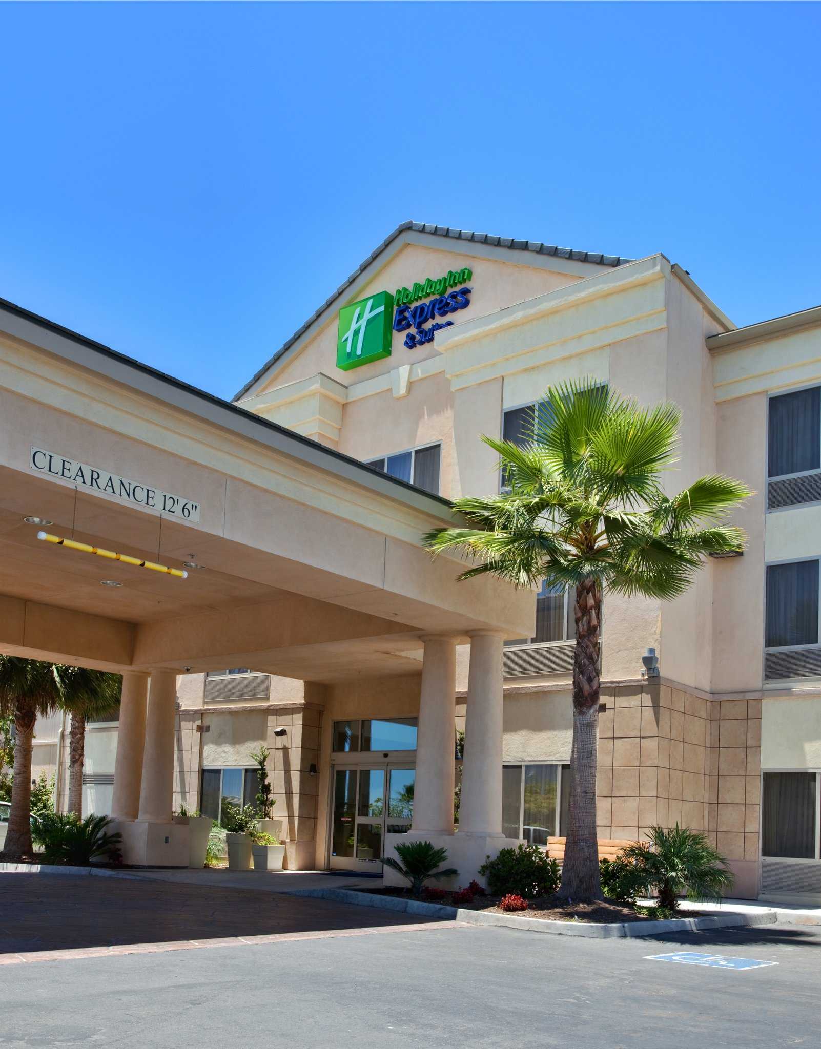 Holiday Inn Express & Suites San Diego Otay Mesa, San Diego, CA