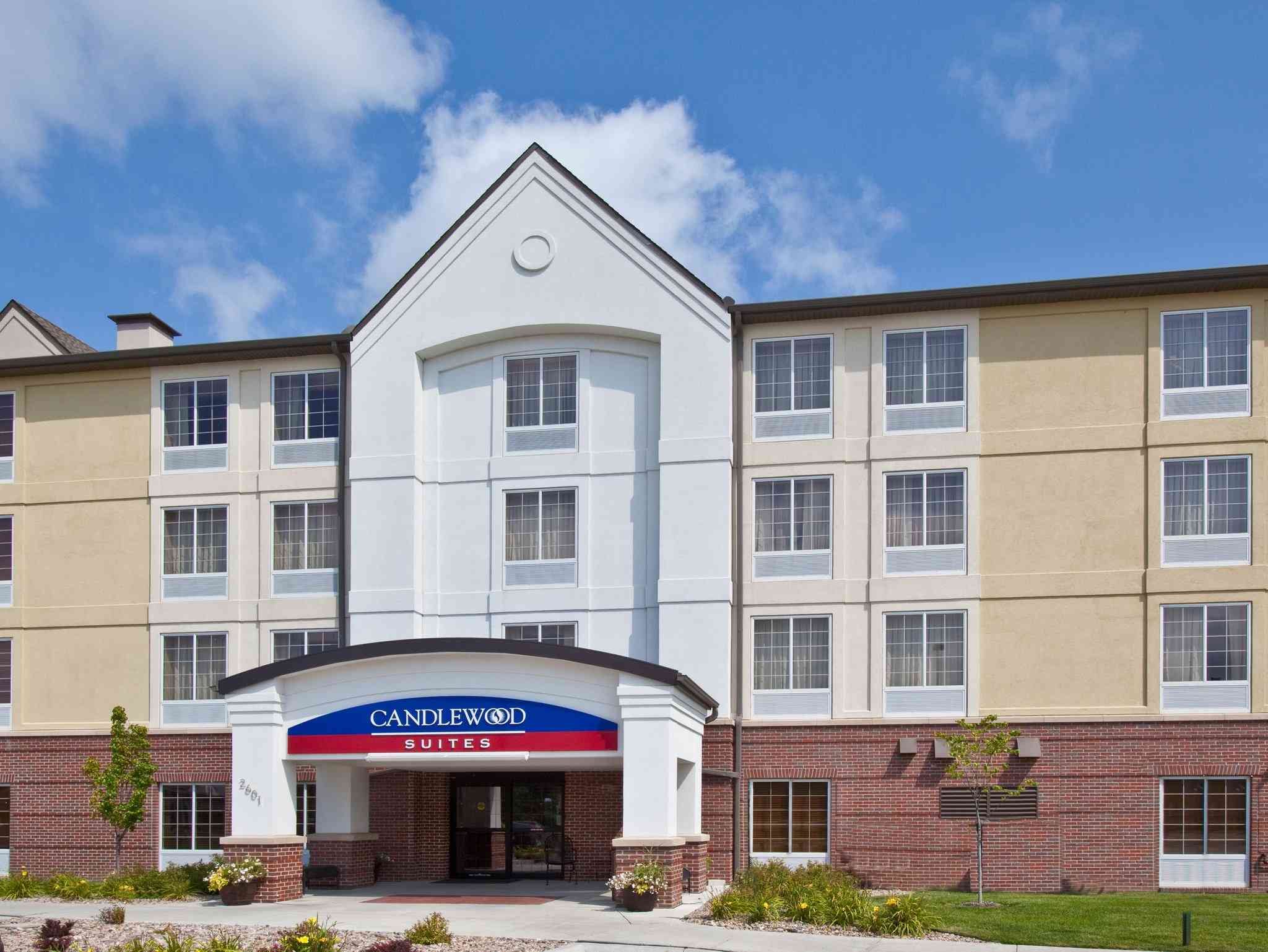 Candlewood Suites Omaha Airport a Omaha, NE