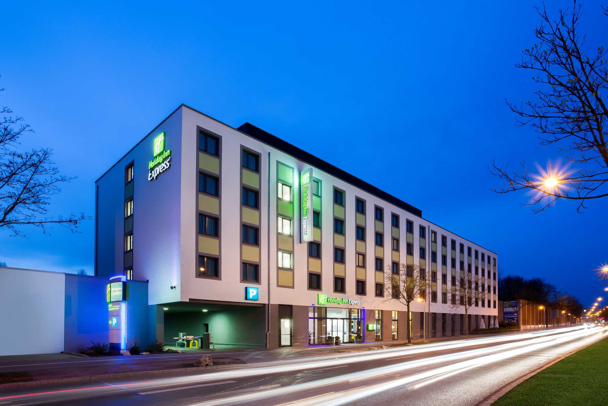Holiday Inn Express Augsburg в Аугсбург, DE