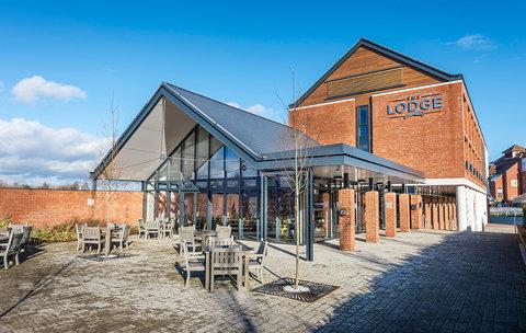 The Lodge - Newbury Racecourse в Newbury, GB1