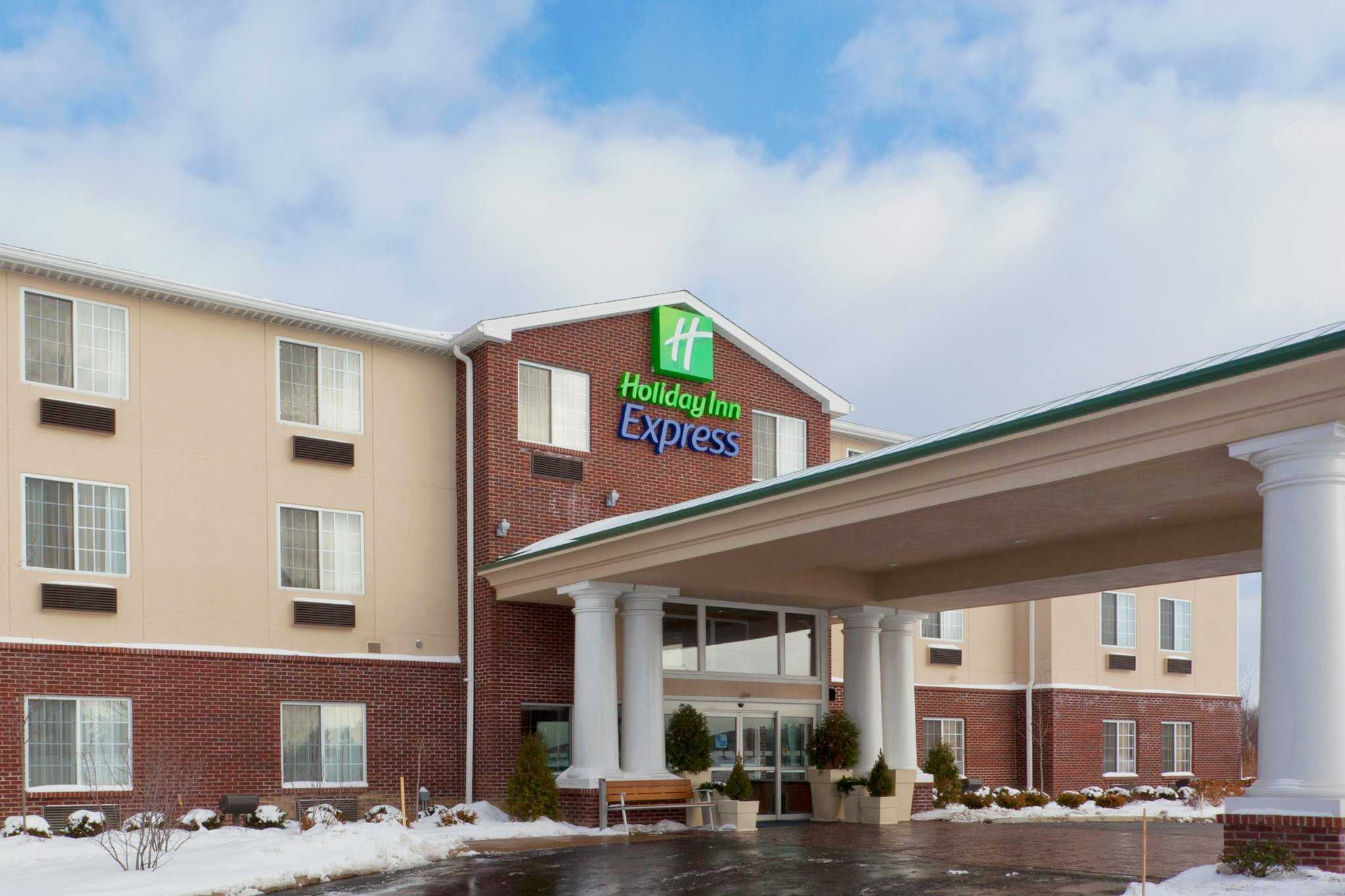 Holiday Inn Express Hotel & Suites Ashtabula-Geneva в Остинберг, OH