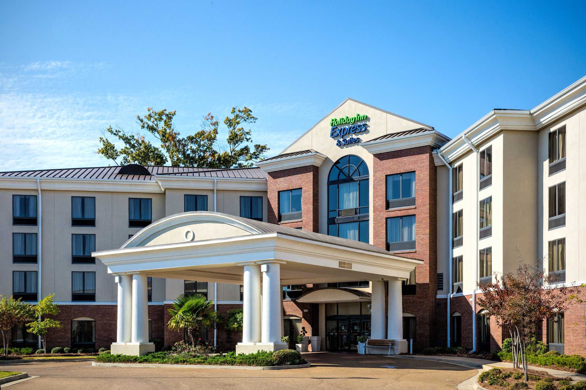 Holiday Inn Express Hotel & Suites Jackson Flowood в Flowood, MS