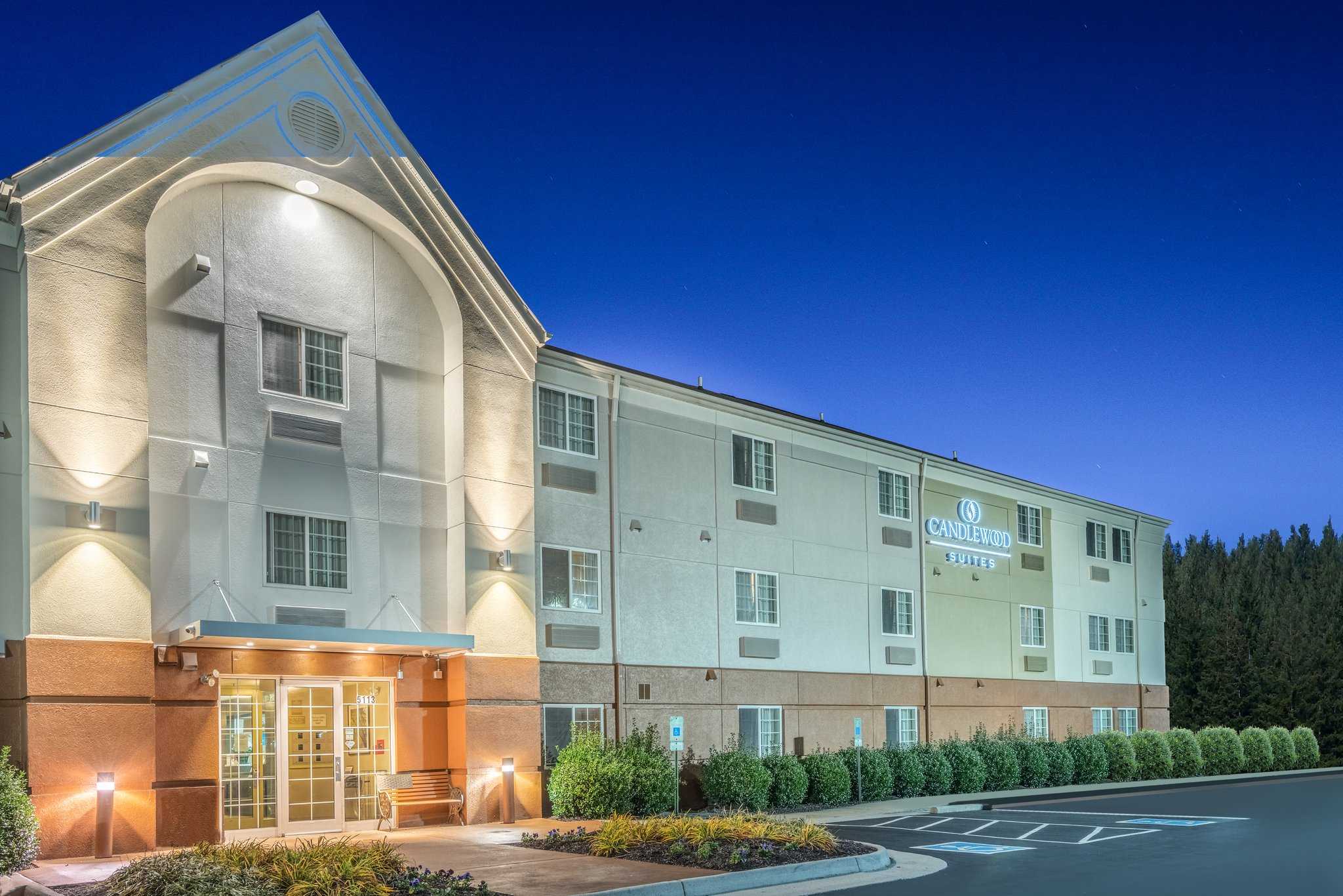 Candlewood Suites Petersburg/Hopewell@Fort Lee in โฮปเวลล์, VA