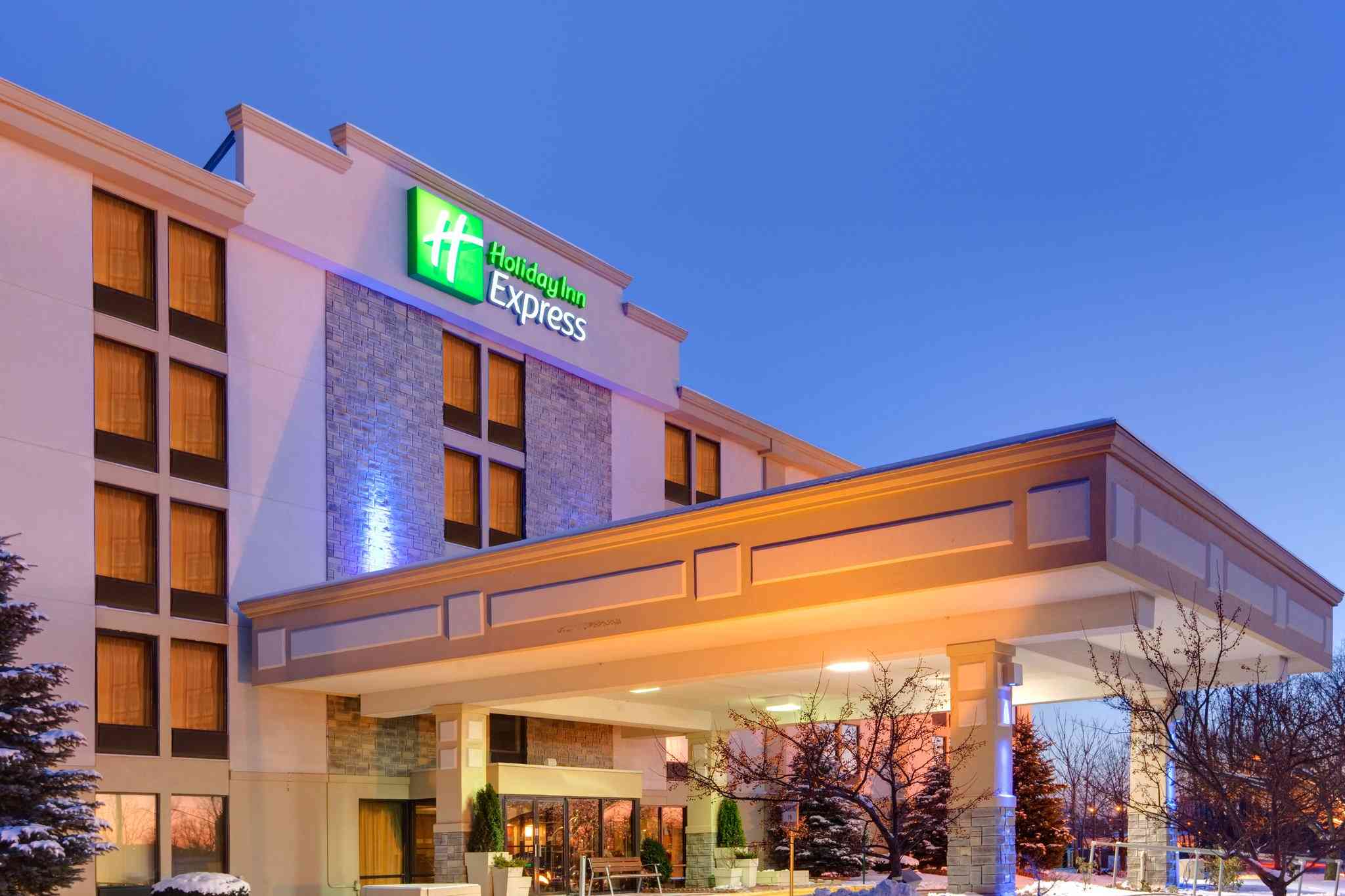 Holiday Inn Express Hotel Flint Campus Area в кремень, MI