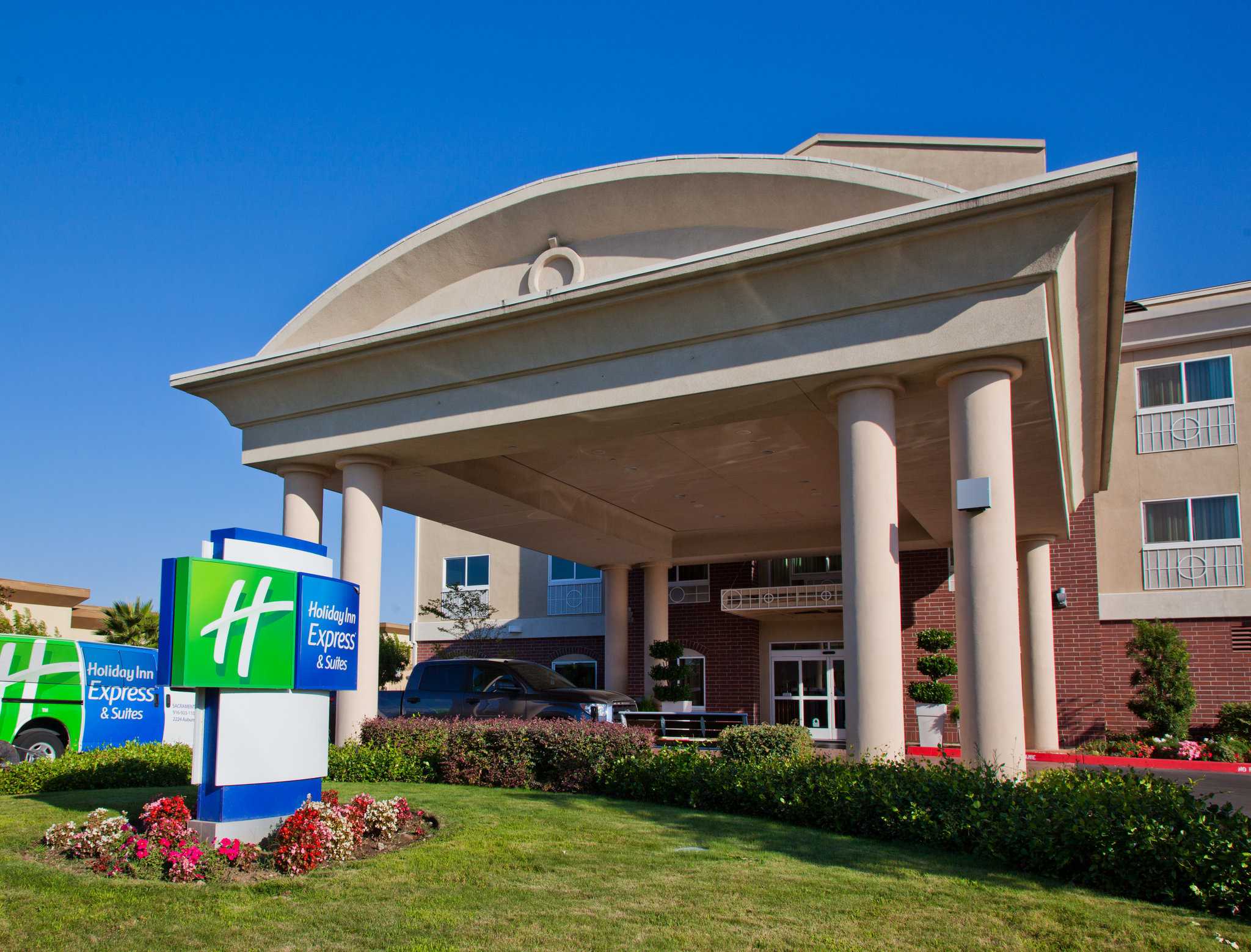 Holiday Inn Express & Suites Sacramento Ne Cal Expo в Сакраменто, CA