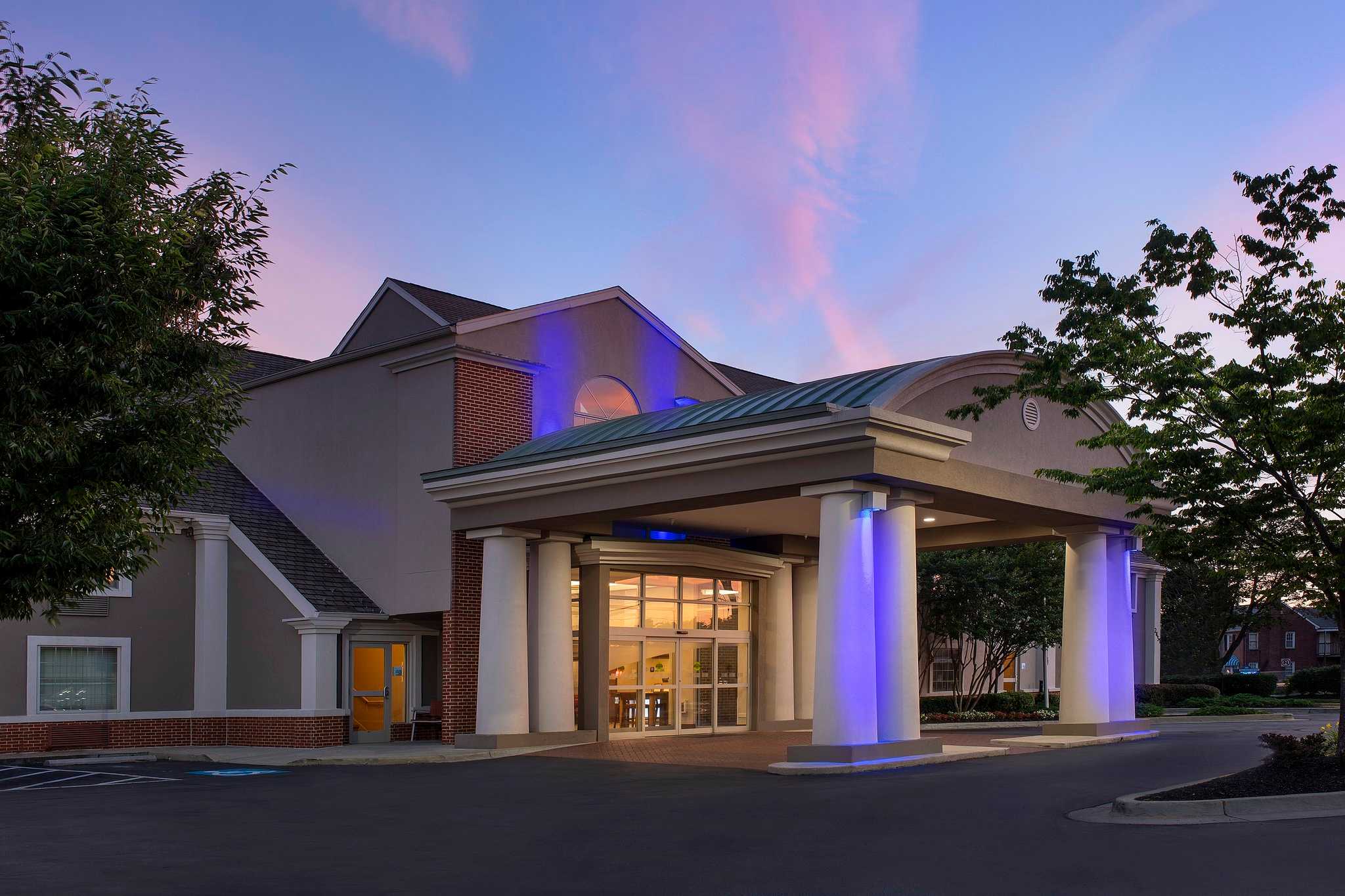 Holiday Inn Express & Suites Annapolis a Annapolis, MD