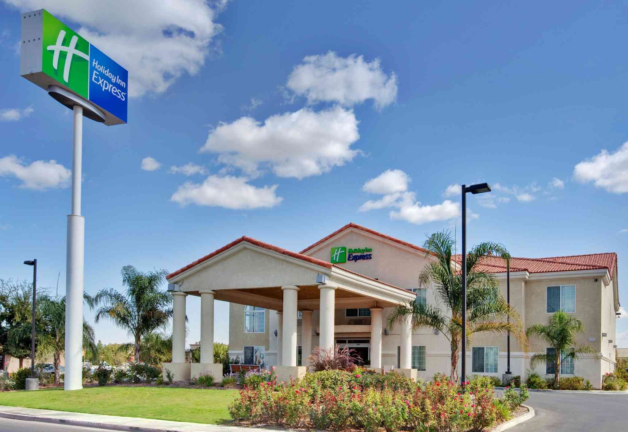 Holiday Inn Express Delano Highway 99 en Delano, CA