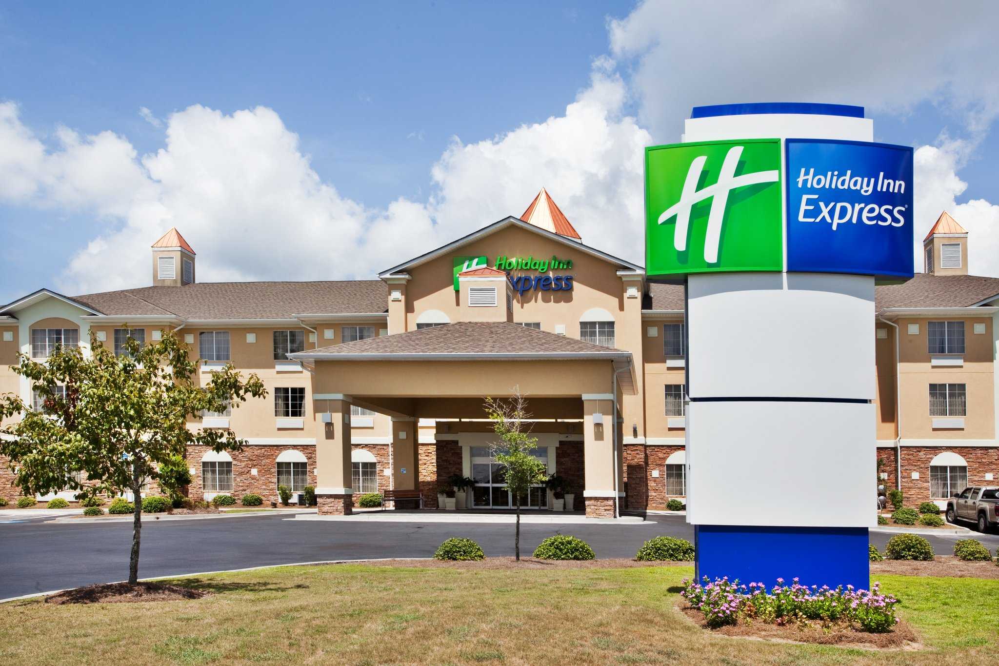 Holiday Inn Express Savannah Airport i Savann, GA