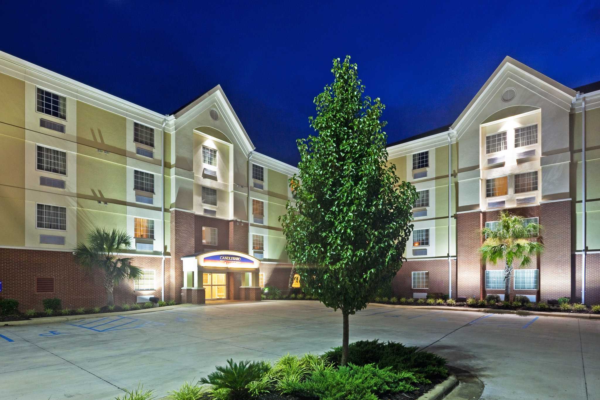 Candlewood Suites Hattiesburg в Хаттисберг, MS