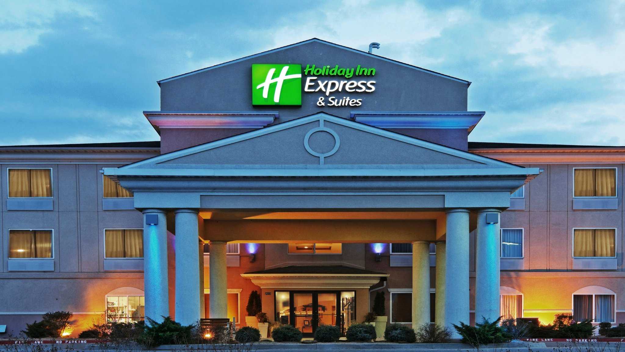 Holiday Inn Express Hotel & Suites Chickasha в Чикаша, OK