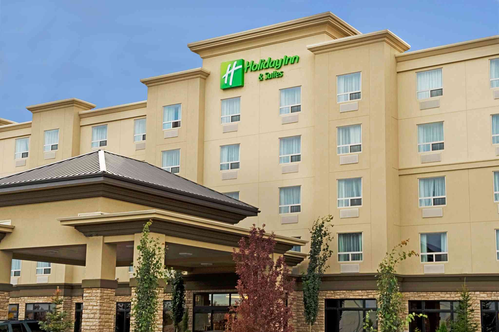 Holiday Inn Hotel & Suites West Edmonton в Эдмонтон, AB