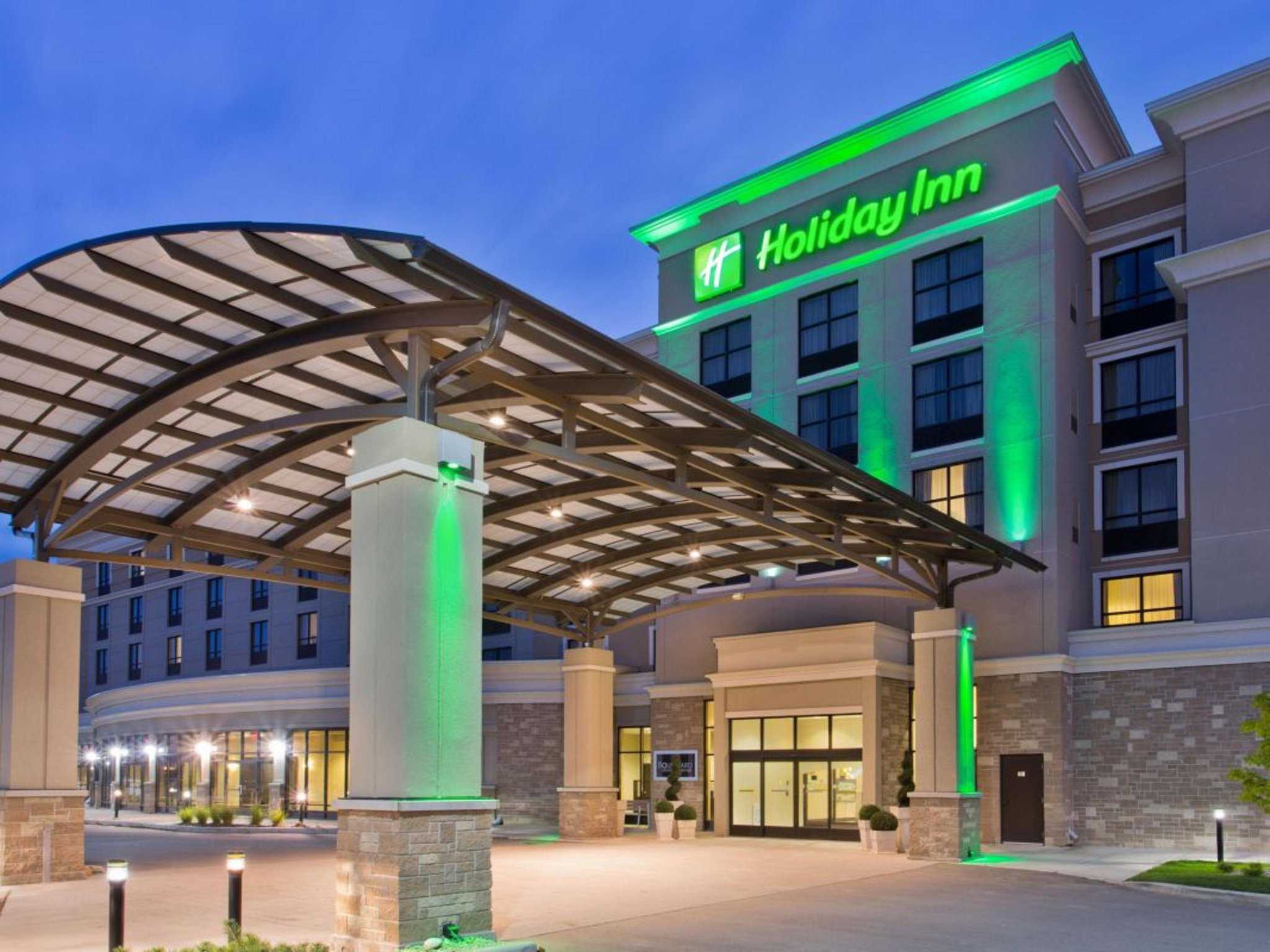 Holiday Inn Kansas City - Northeast в Канзас-Сити, MO