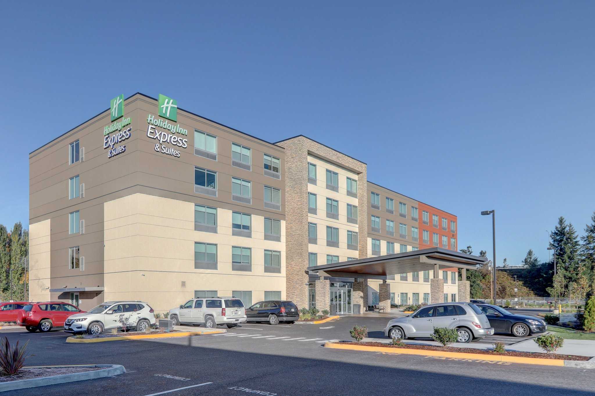 Holiday Inn Express & Suites Auburn Downtown в рыжеватый, WA