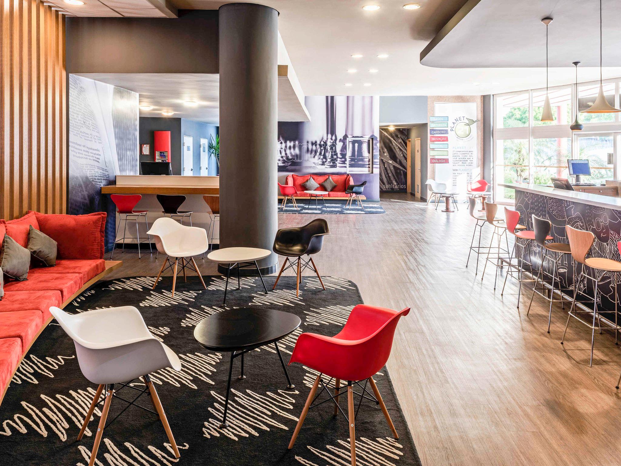 Hotel Ibis Sao Jose Dos Campos Dutra image