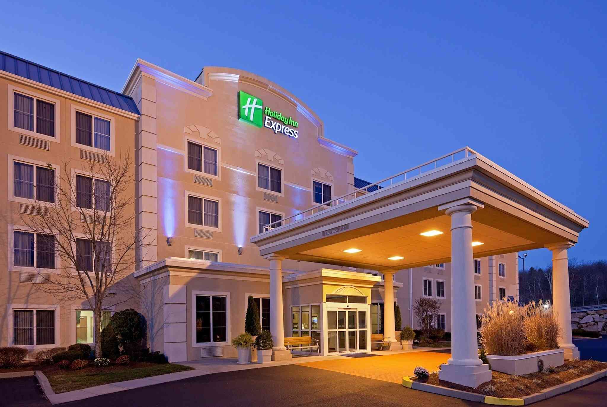 Holiday Inn Express Boston-Milford i Milford, MA