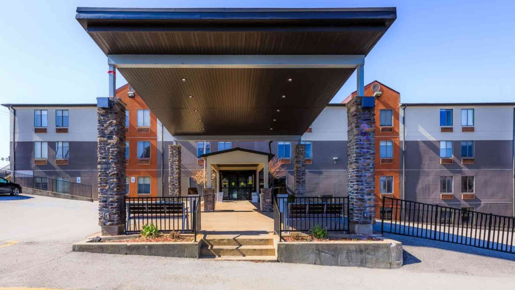 Holiday Inn Express Osage Beach (Premium Outlet) a Spiaggia di Osage, MO