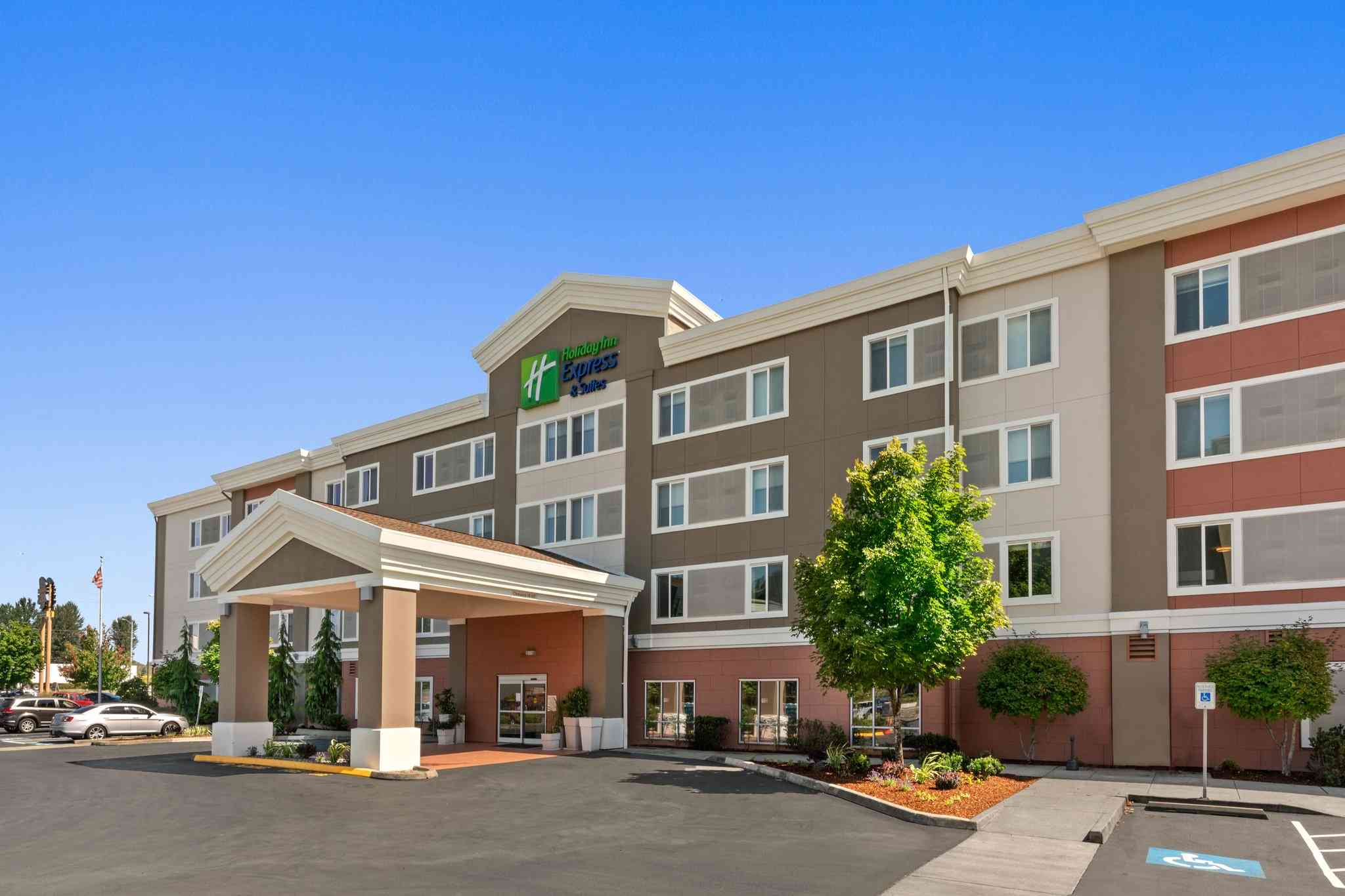 Holiday Inn Express & Suites Sumner - Puyallup Area в Самнер, WA