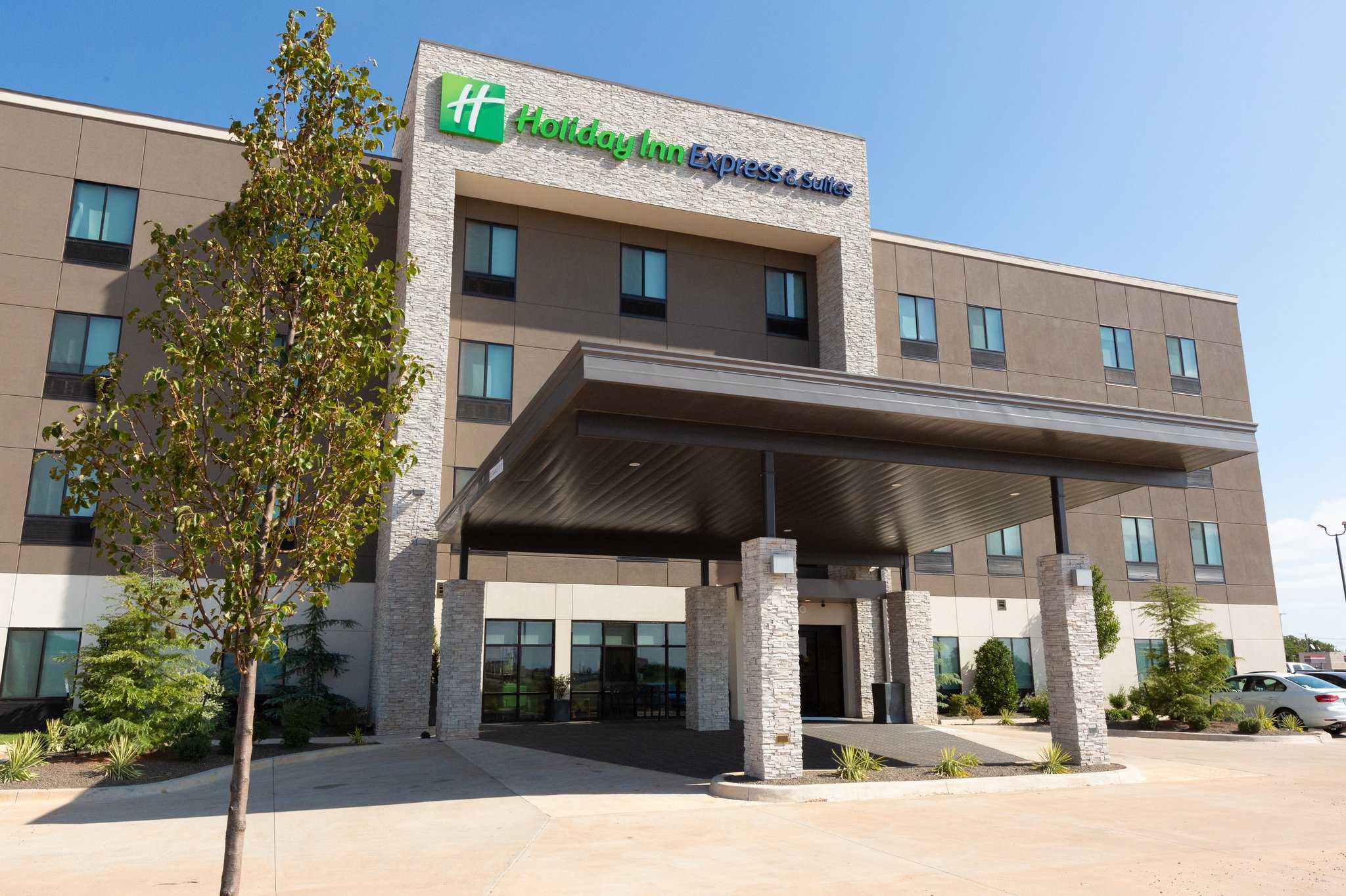 Holiday Inn Express & Suites Kingfisher в Зимородок, OK