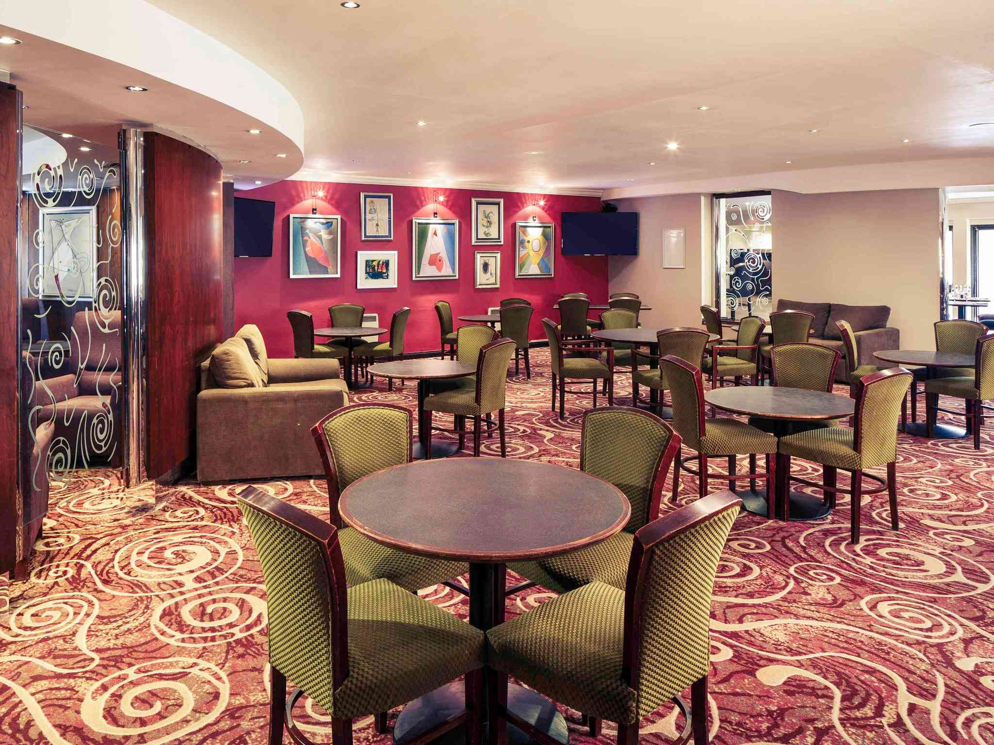 Mercure Livingston Hotel в Livingston, GB2