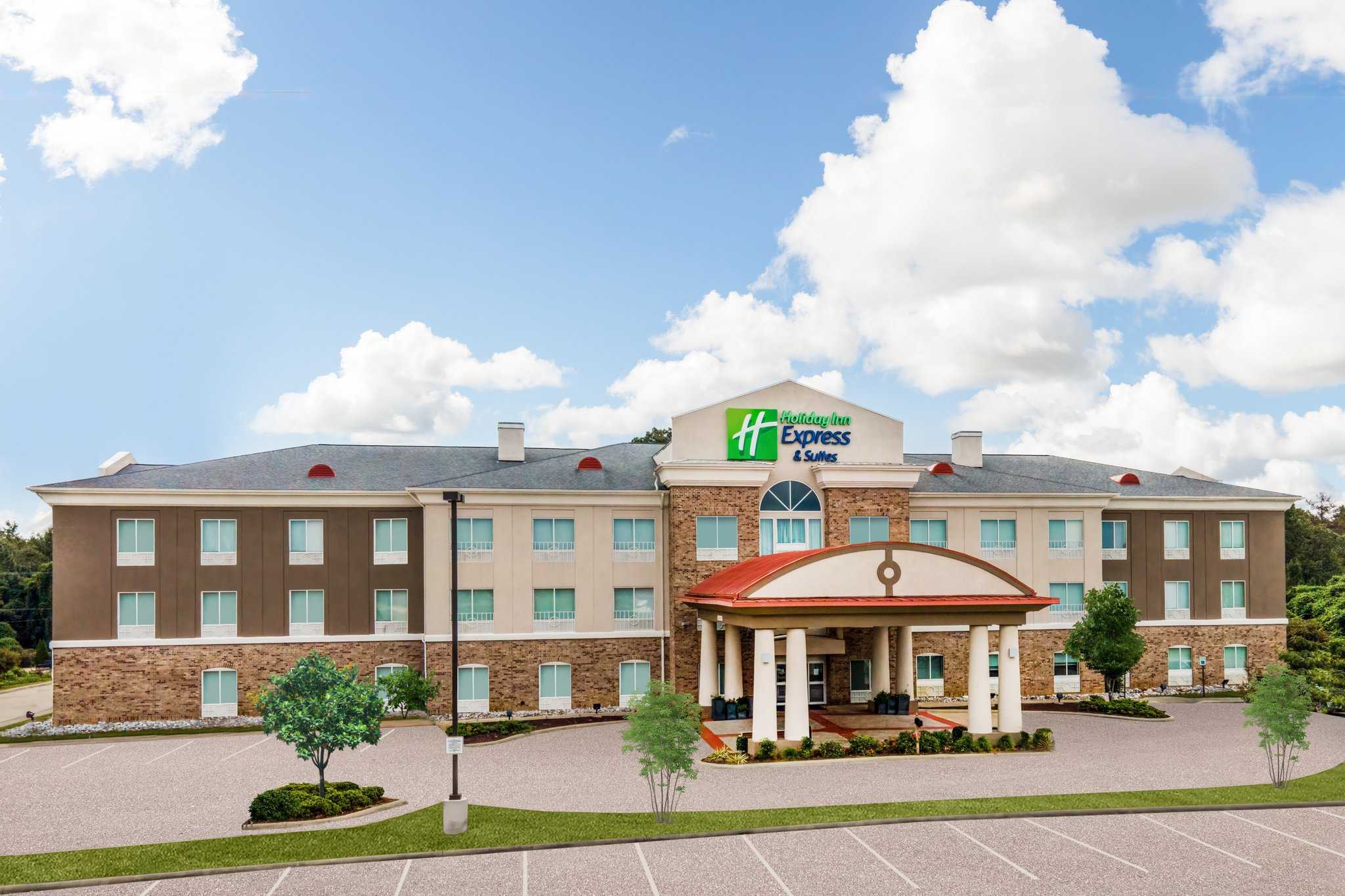 Holiday Inn Express and Suites Winona North в Вайнона, MS