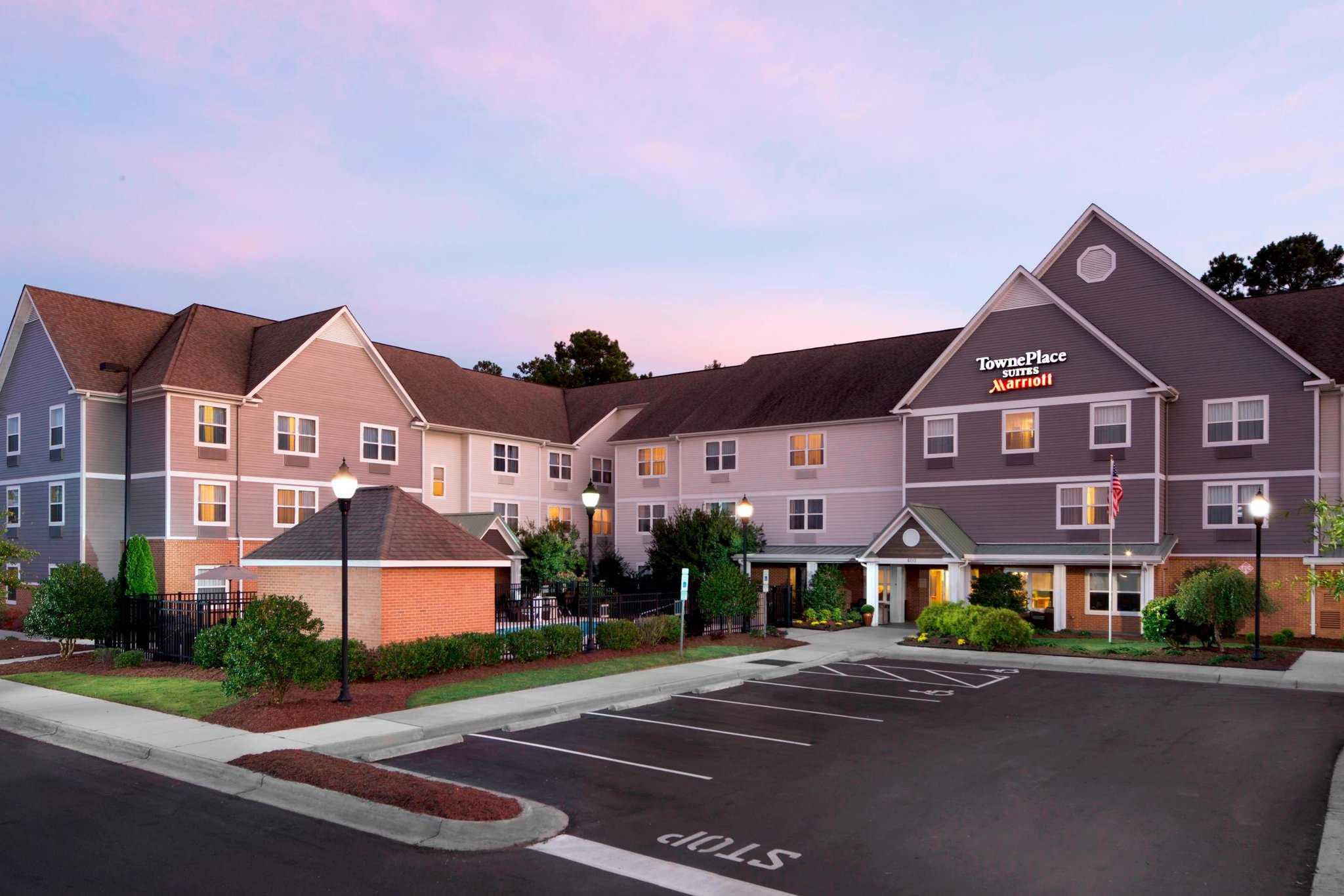 TownePlace Suites by Marriott Jacksonville в Jacksonville, NC