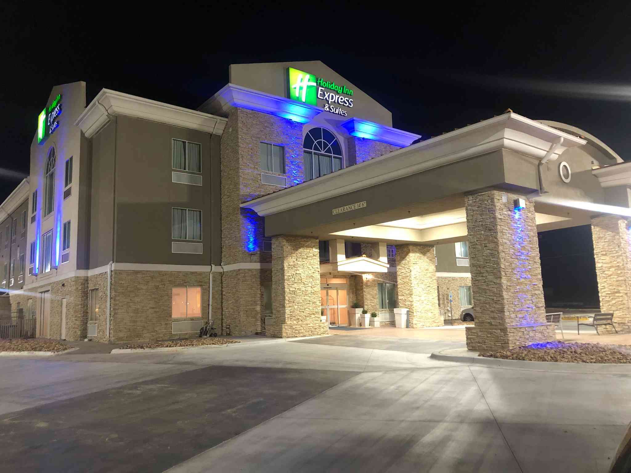 Holiday Inn Express Hotel & Suites Woodward Highway 270 в Вудворд, OK