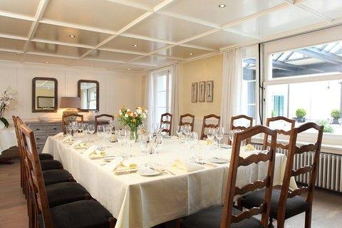 Hotel Hirschen в Meilen, CH