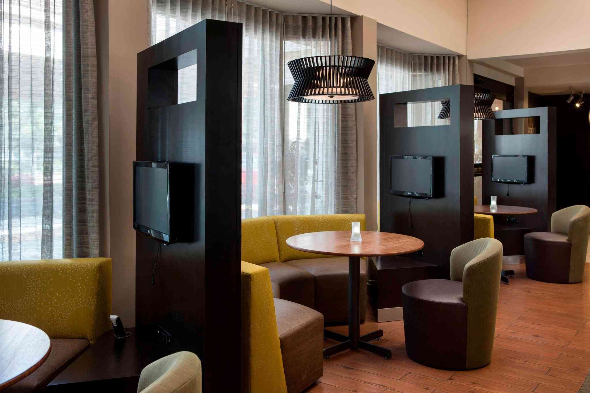 Courtyard by Marriott San Jose Cupertino in Cupertino, CA