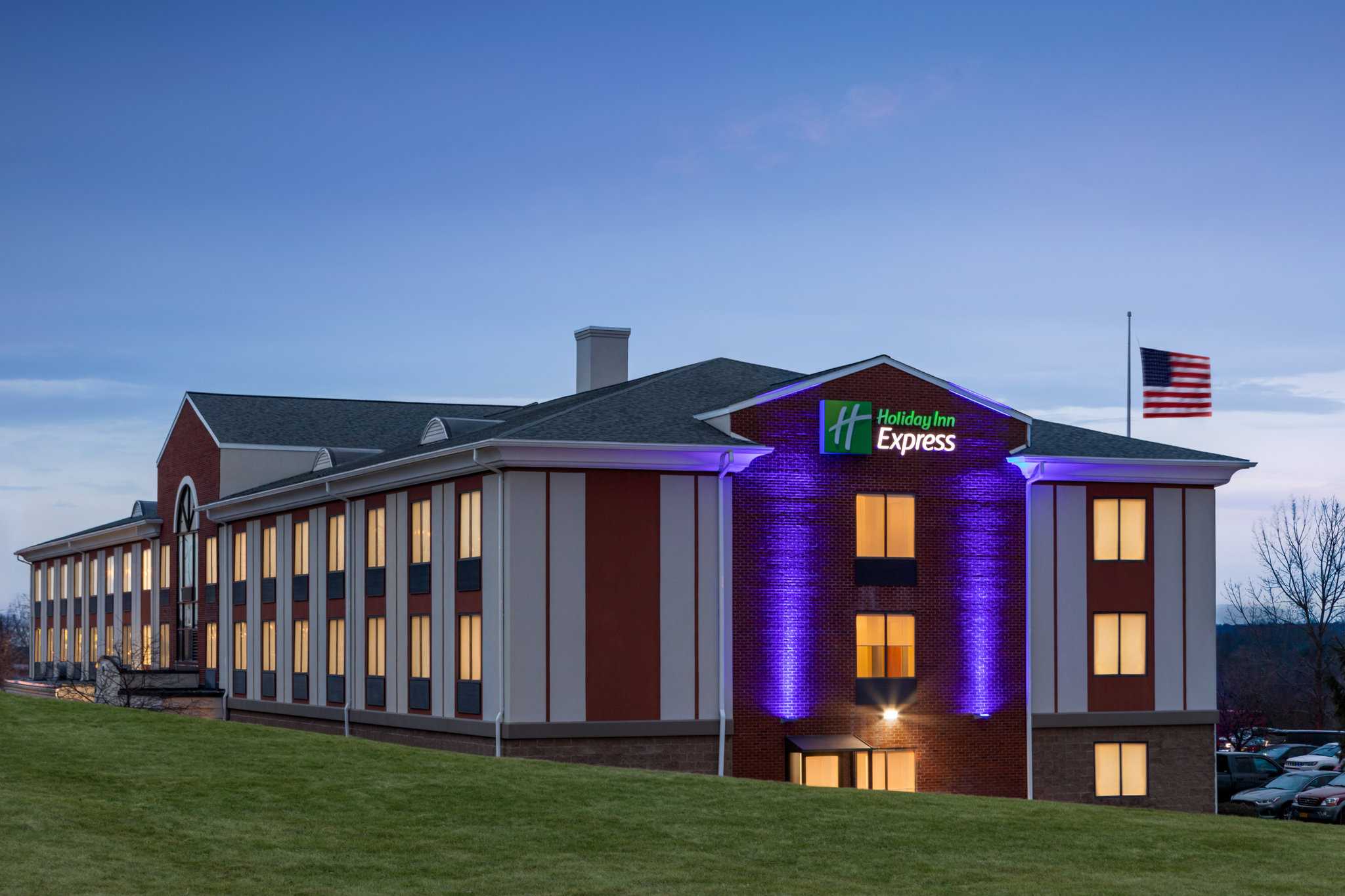 Holiday Inn Express Hotel & Suites East Greenbush (Albany-Skyline) i Rensselaer, NY