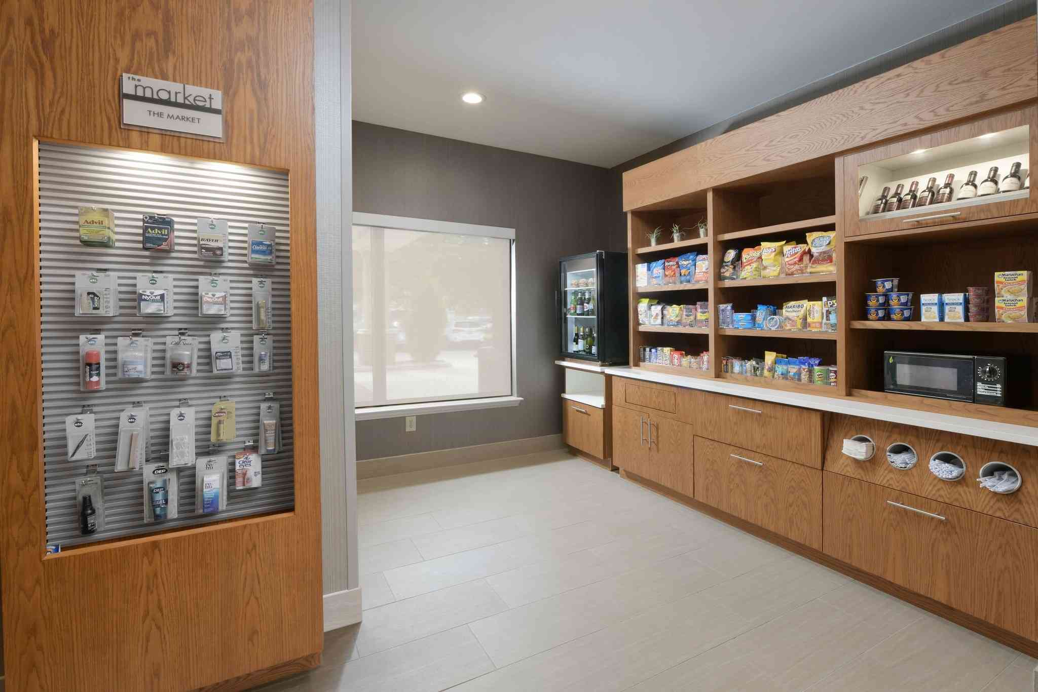 SpringHill Suites by Marriott Dallas Addison/Quorum Drive в Addison, TX